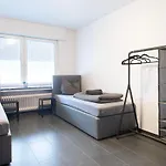 Modern Cozy - Three Box Spring Beds Appartement Gronau (Westfalen)
