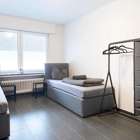 Modern Cozy - Three Box Spring Beds Apartman Gronau